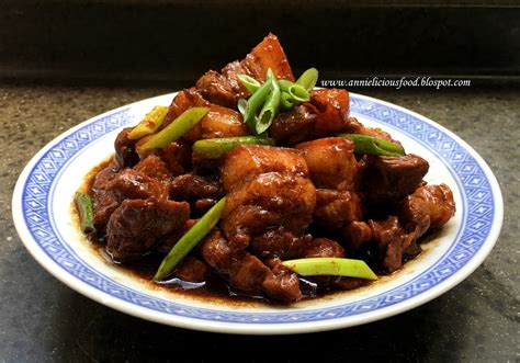  Ganzhou Hakka Braised Pork Belly: En Fest för Smakerna och Ett Masteverk av Textur!